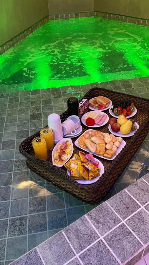 Motel Dubai Bh Бело Оризонти Екстериор снимка