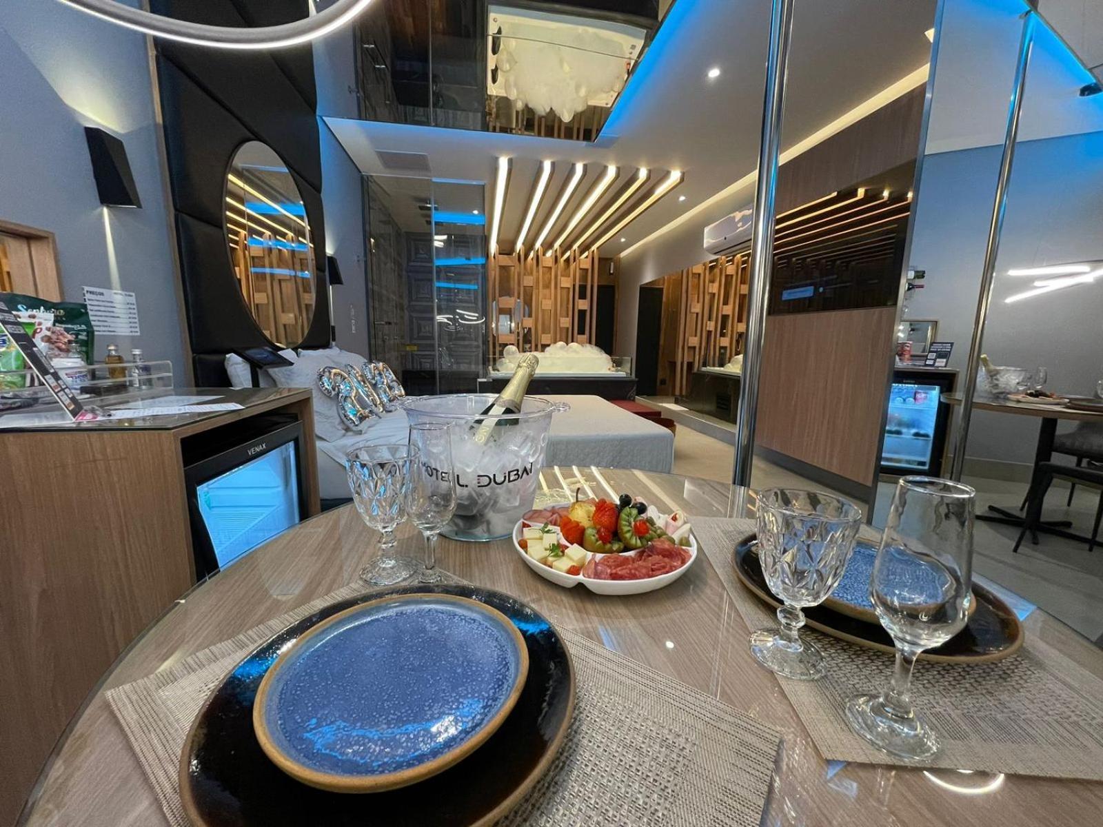 Motel Dubai Bh Бело Оризонти Екстериор снимка